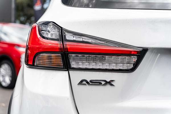 2024 Mitsubishi ASX ES XD