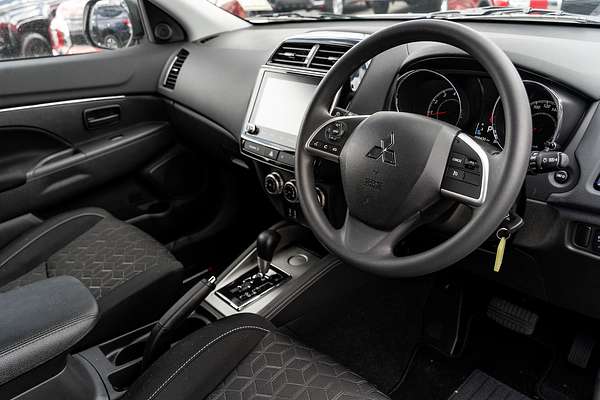 2024 Mitsubishi ASX ES XD