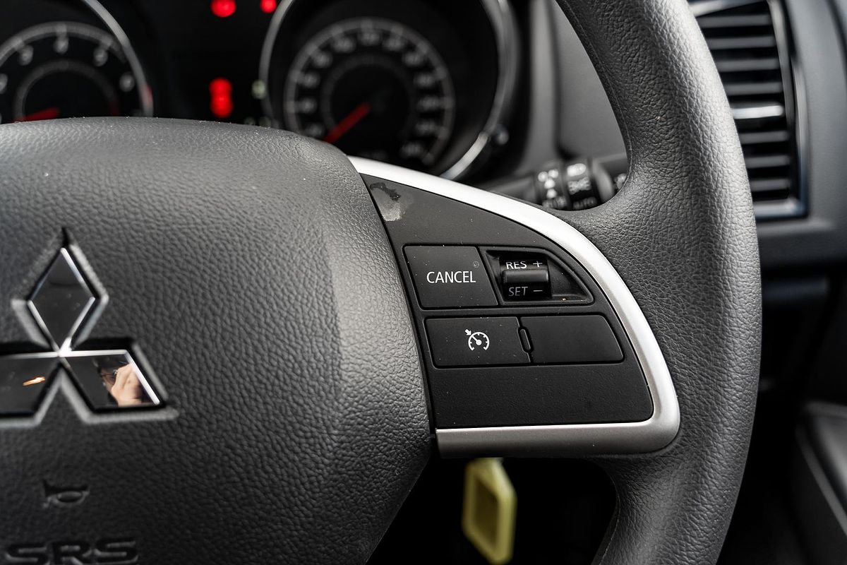 2024 Mitsubishi ASX ES XD