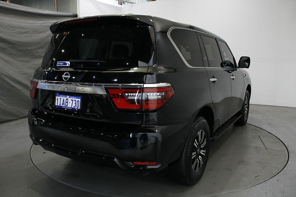 2023 Nissan Patrol Ti Y62