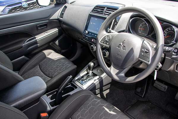 2024 Mitsubishi ASX ES XD