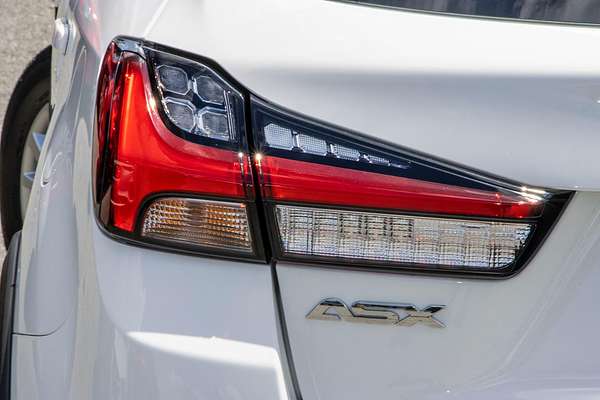 2024 Mitsubishi ASX ES XD