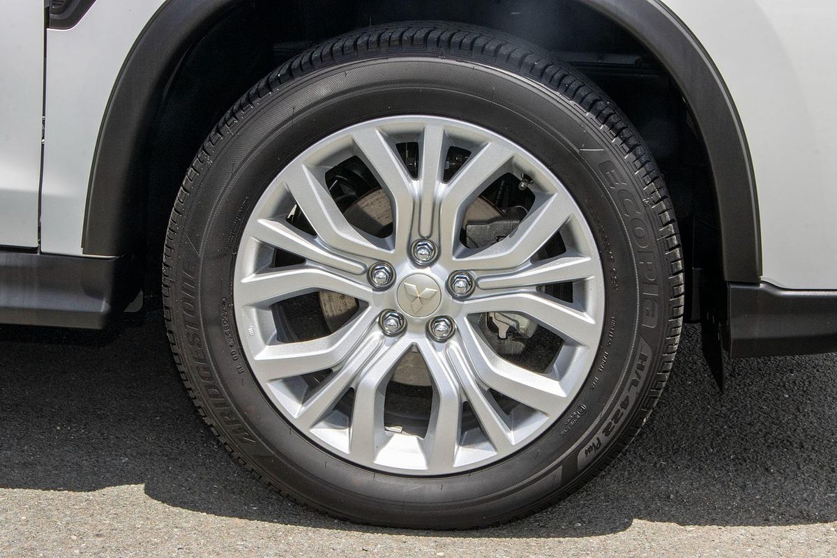 2024 Mitsubishi ASX ES XD
