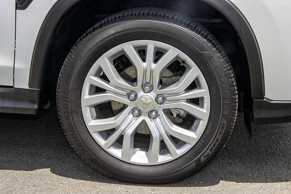 2024 Mitsubishi ASX ES XD