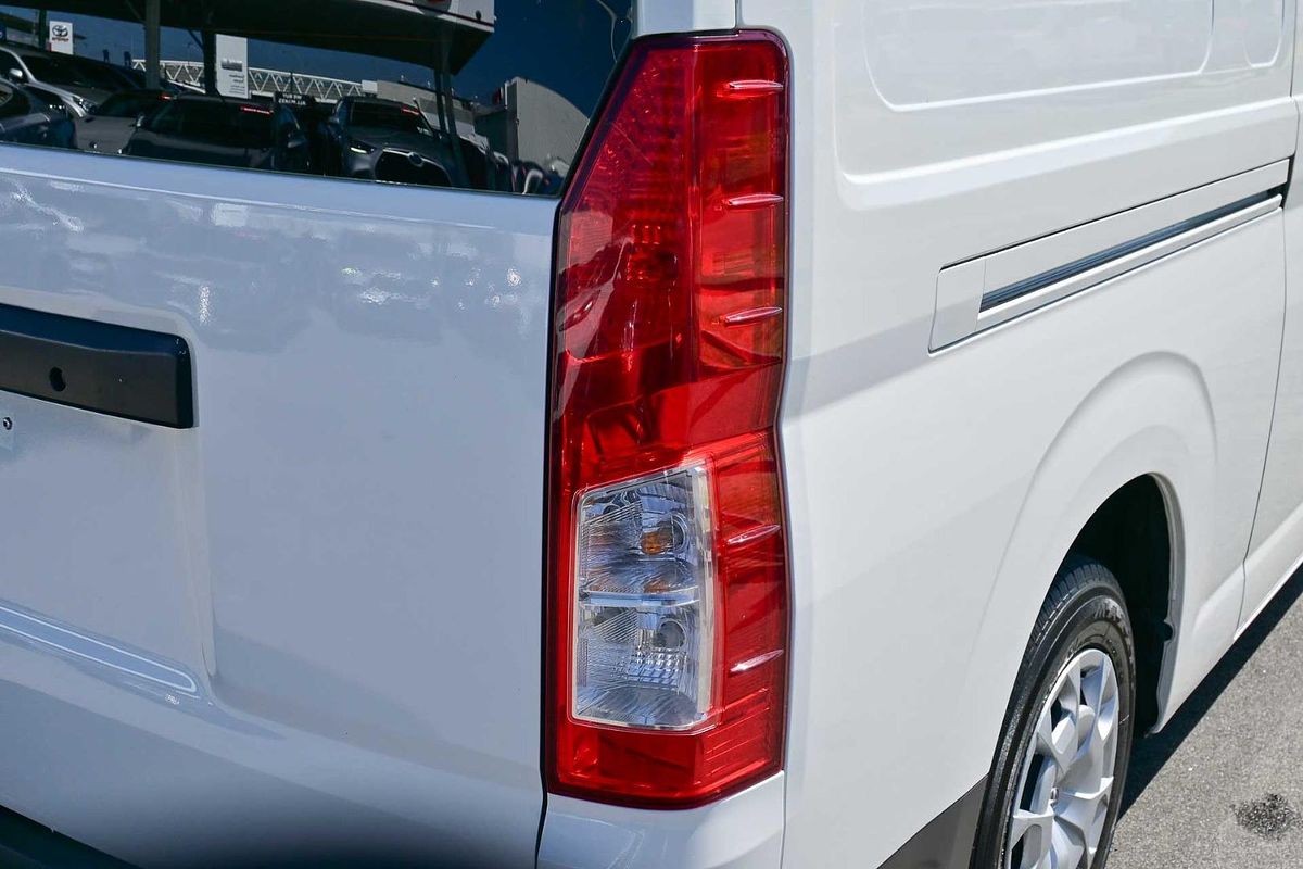 2021 Toyota Hiace GDH320R