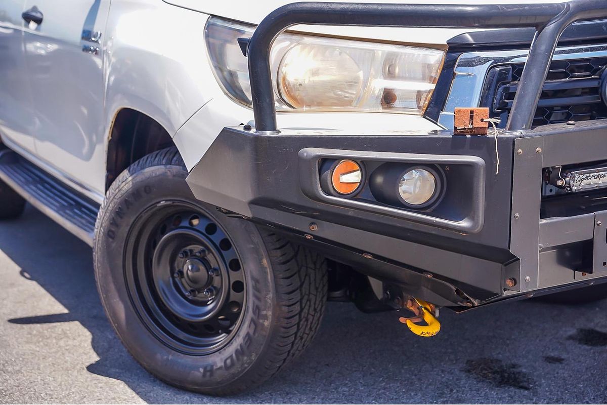 2020 Toyota Hilux SR GUN126R 4X4