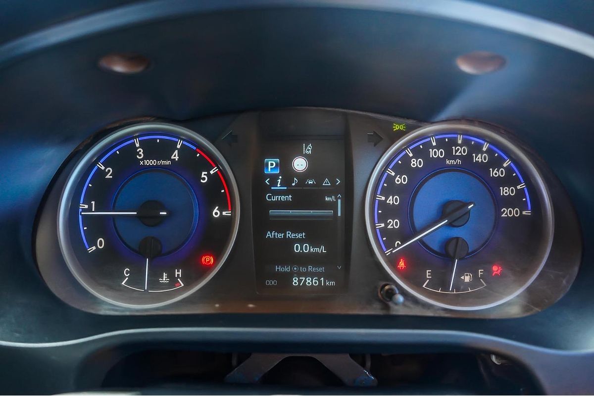 2020 Toyota Hilux SR GUN126R 4X4