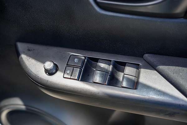 2020 Toyota Hilux SR GUN126R 4X4