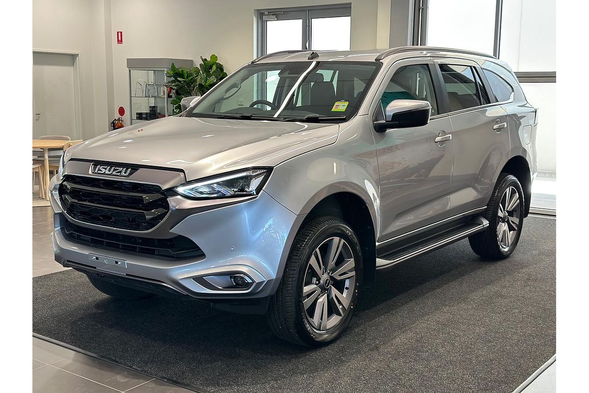 2024 Isuzu MU-X LS-T