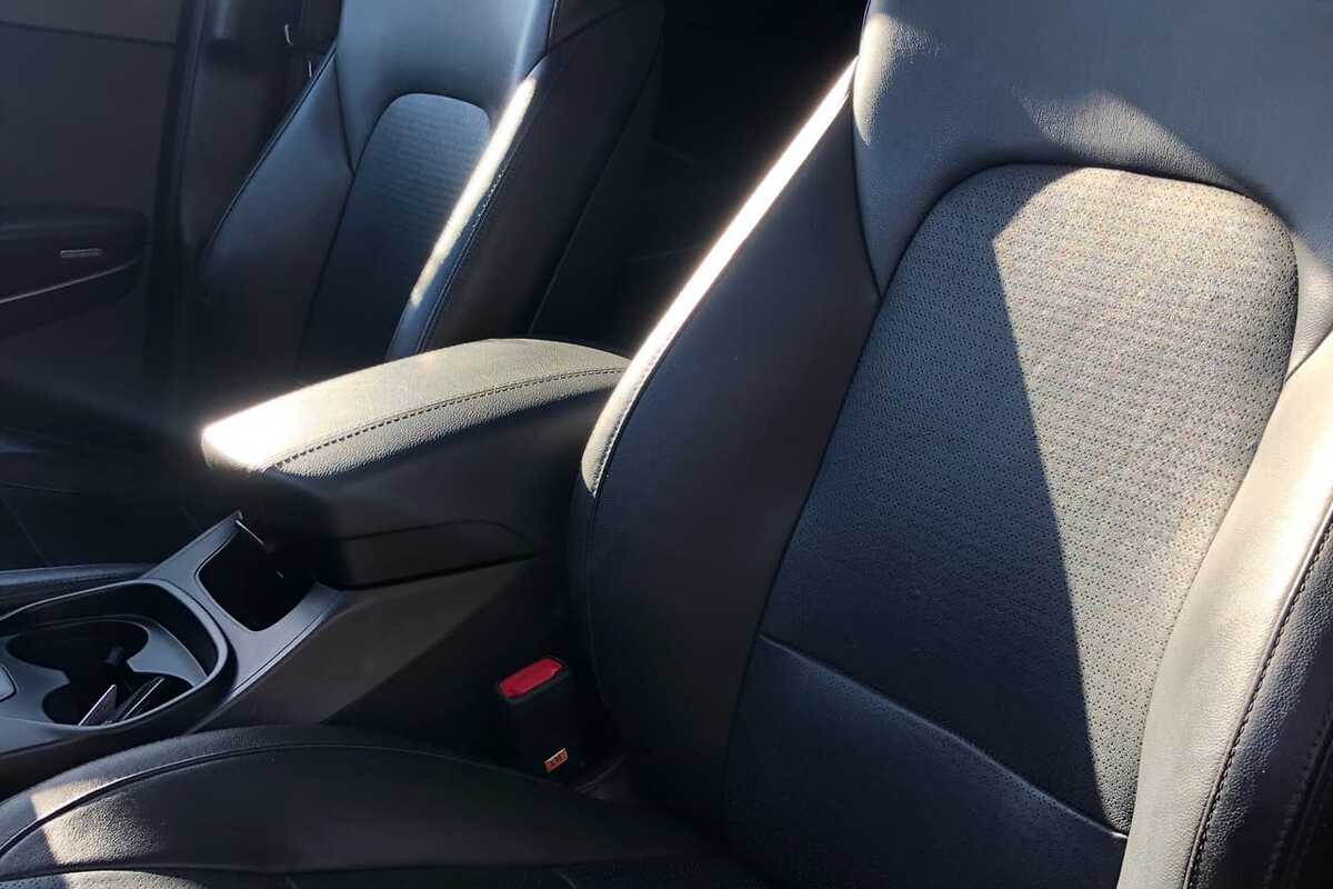 2013 Hyundai SANTA FE Highlander DM