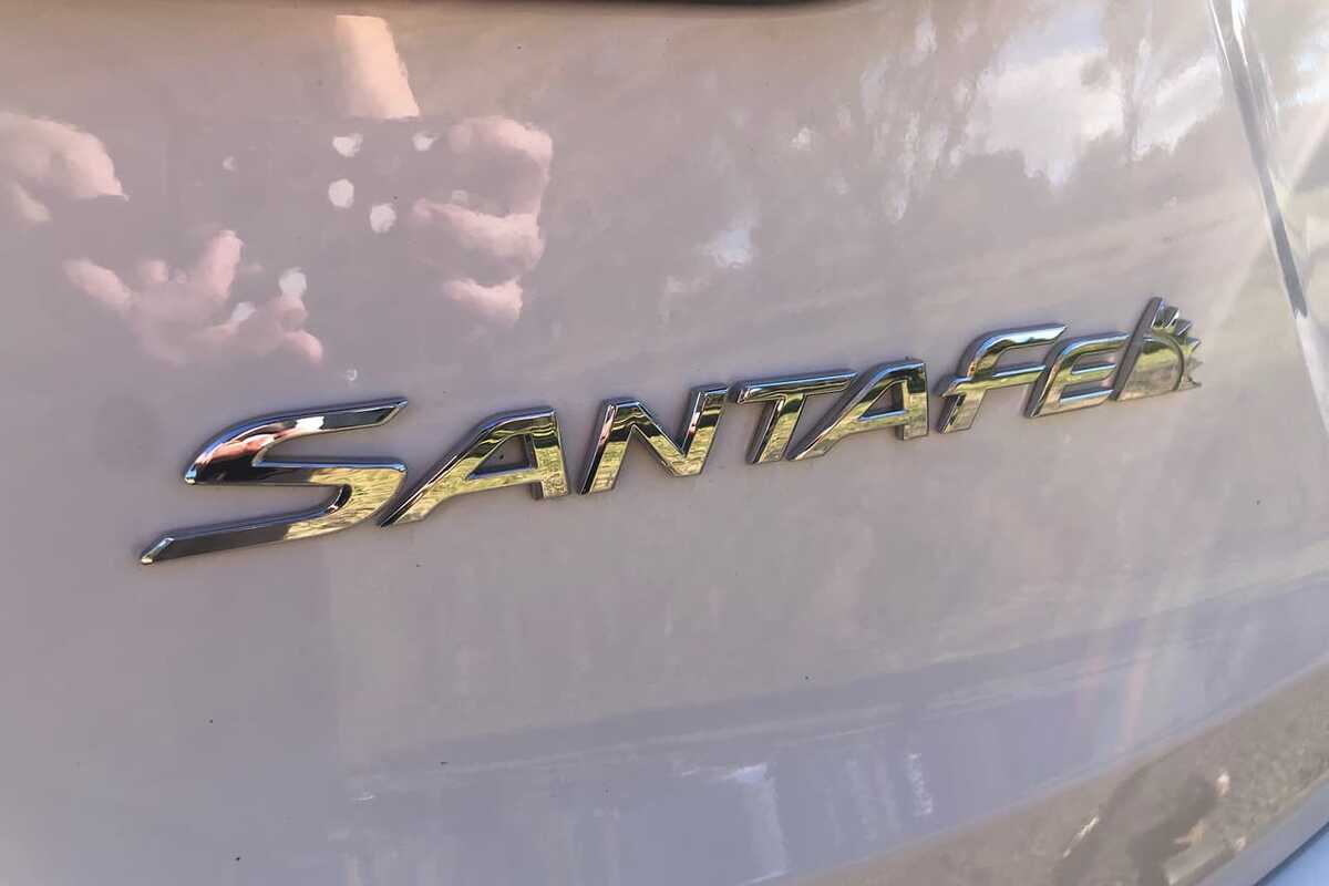 2013 Hyundai SANTA FE Highlander DM