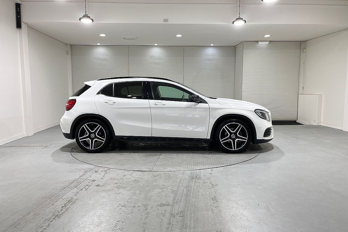 2018 Mercedes-Benz GLA-Class GLA180 X156