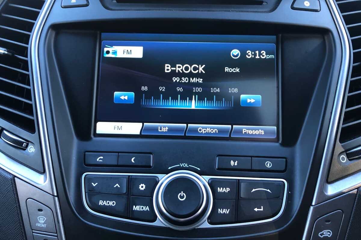 2013 Hyundai SANTA FE Highlander DM