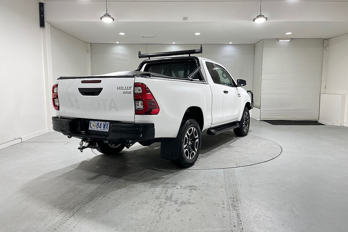 2024 Toyota Hilux SR5 GUN126R 4X4