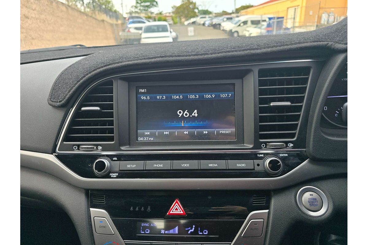 2018 Hyundai Elantra Elite AD