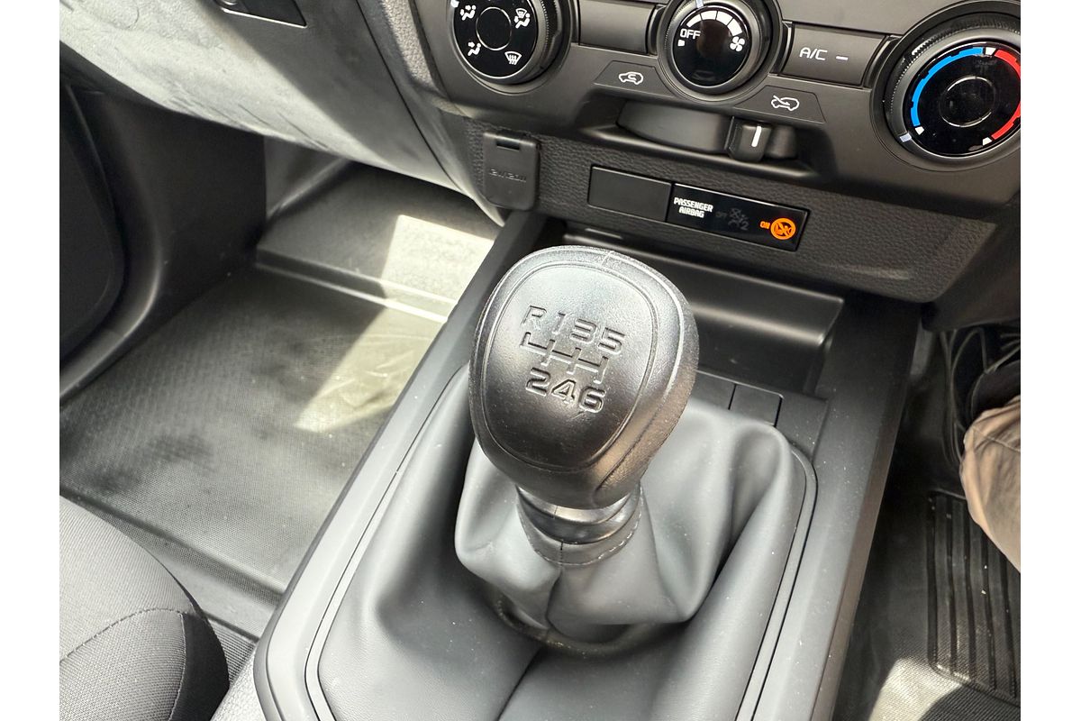2024 Isuzu D-MAX SX High Ride Rear Wheel Drive