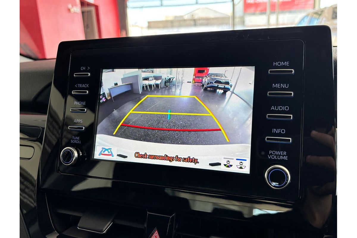 2021 Toyota Camry Ascent AXVH70R