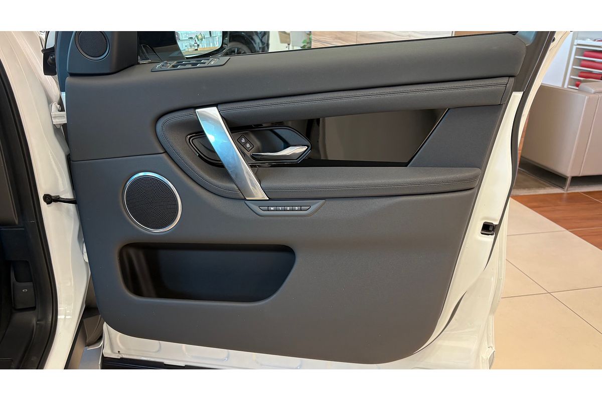 2024 Land Rover Discovery Sport P200 S L550