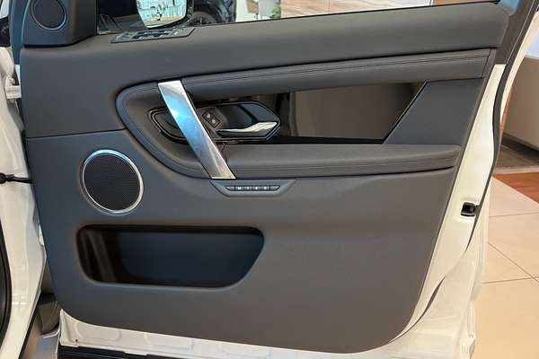 2024 Land Rover Discovery Sport P200 S L550