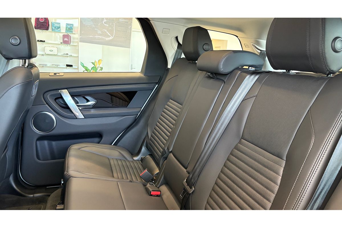 2024 Land Rover Discovery Sport P200 S L550