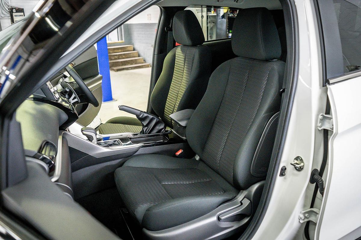 2022 Mitsubishi Eclipse Cross ES YB