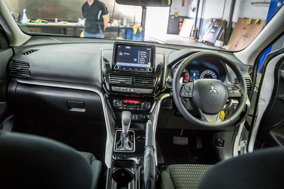 2022 Mitsubishi Eclipse Cross ES YB