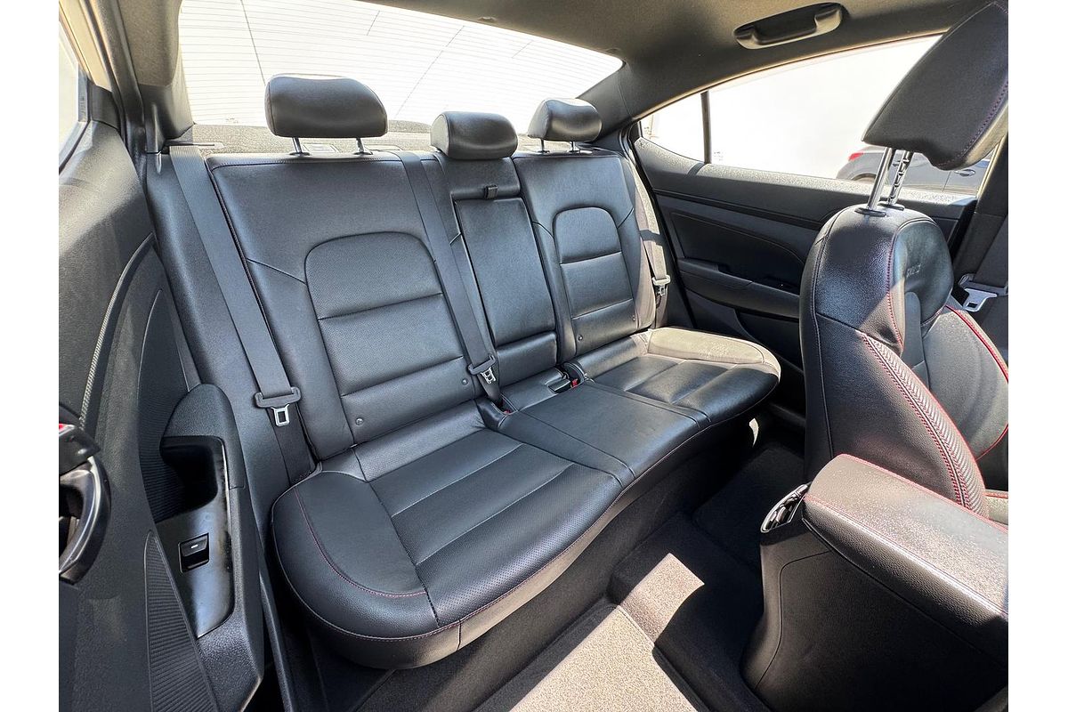 2019 Hyundai Elantra Sport Premium AD.2