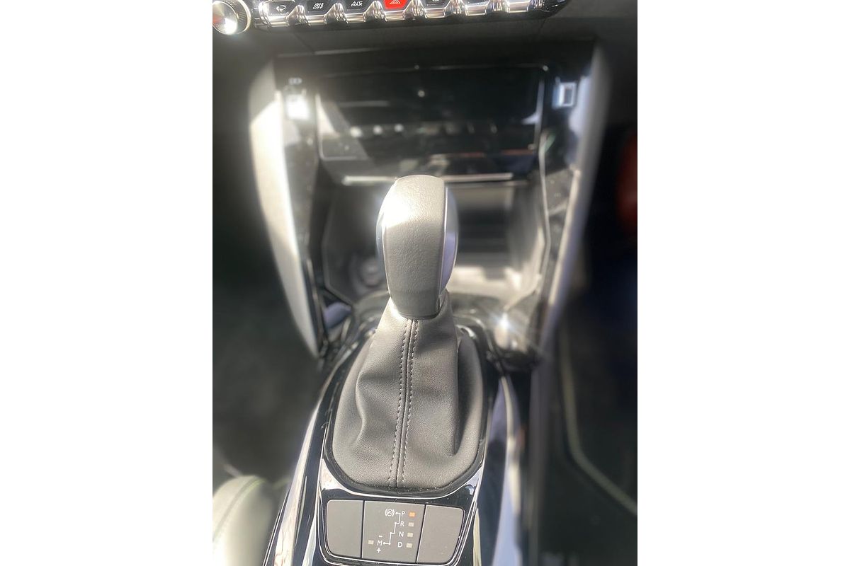 2023 Peugeot 2008 GT P24