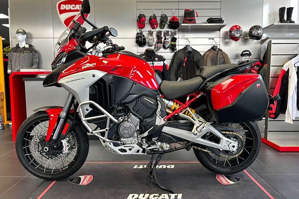 2022 Ducati MULTISTRADA V4S TRAVEL & RADAR - SPOKED WHEELS
