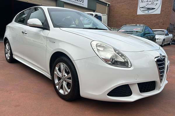 2013 Alfa Romeo GIULIETTA PROGRESSION 1.4
