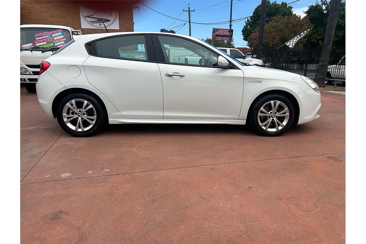2013 Alfa Romeo GIULIETTA PROGRESSION 1.4