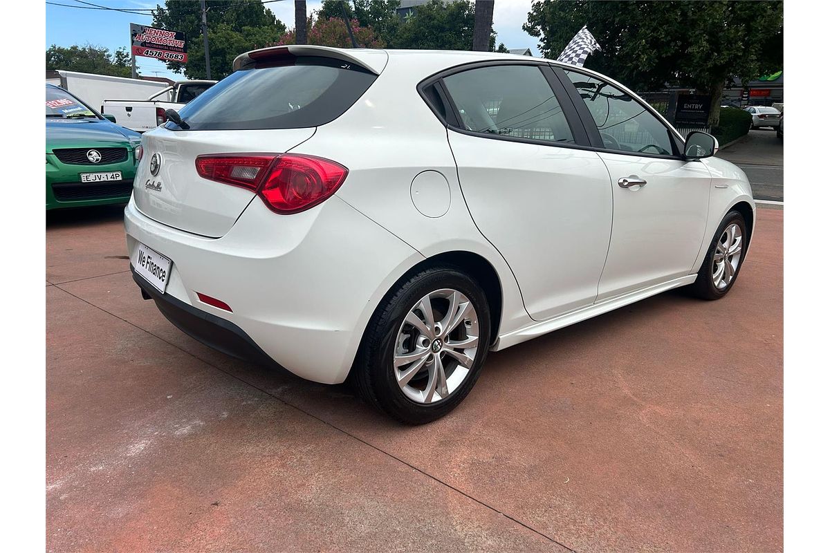 2013 Alfa Romeo GIULIETTA PROGRESSION 1.4