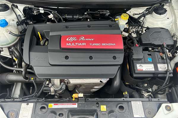 2013 Alfa Romeo GIULIETTA PROGRESSION 1.4