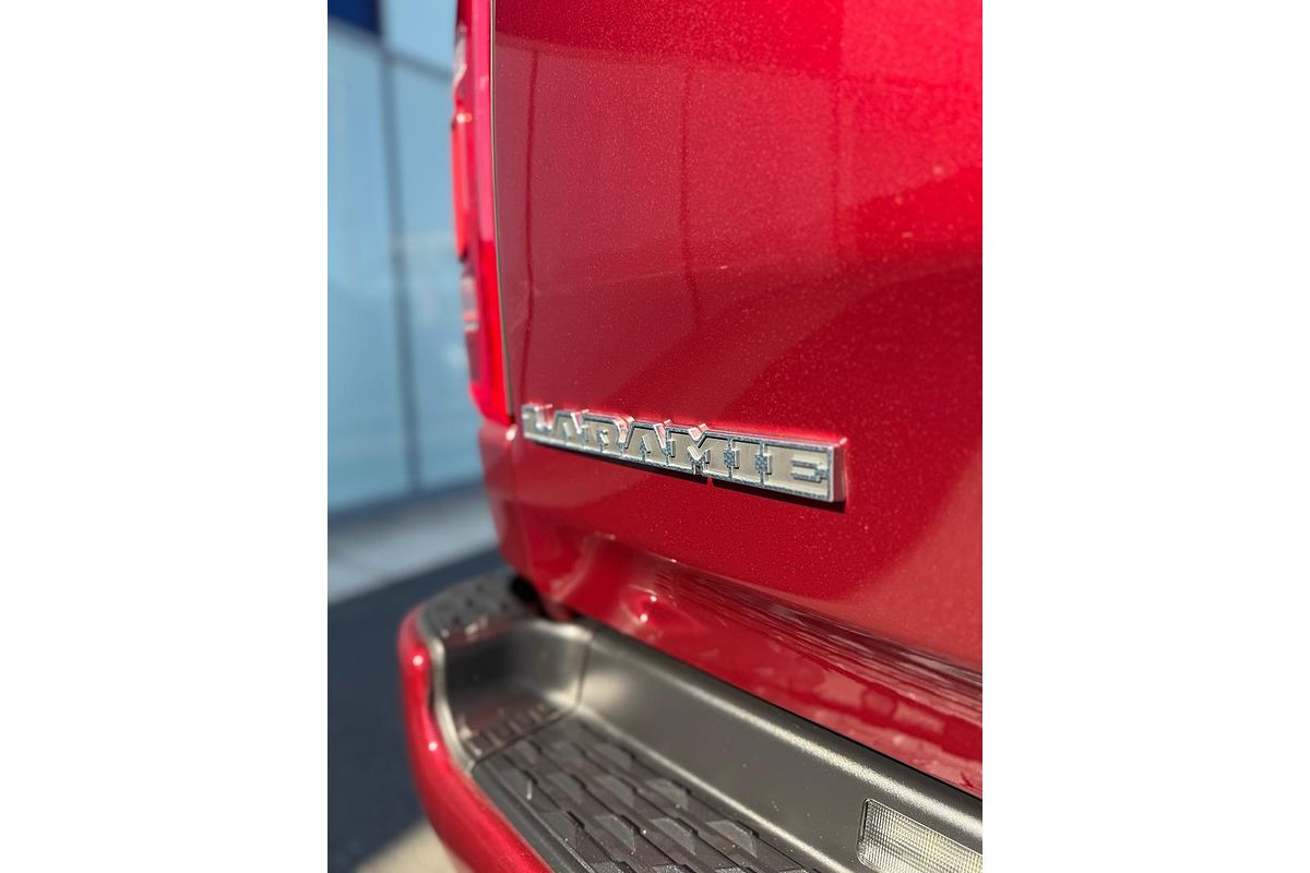 2024 RAM 1500 Laramie Sport RamBox DT 4X4 SWB