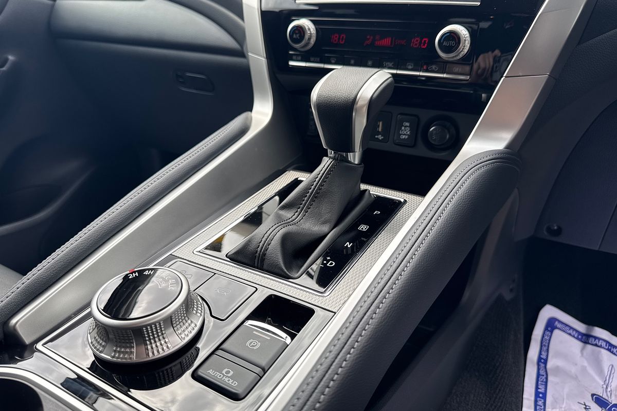 2023 Mitsubishi Pajero Sport GSR QF