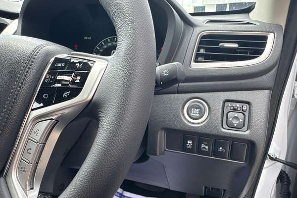 2023 Mitsubishi Pajero Sport GSR QF