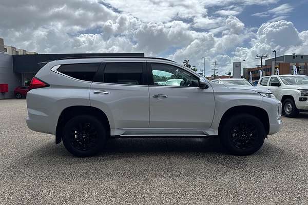 2023 Mitsubishi Pajero Sport GSR QF