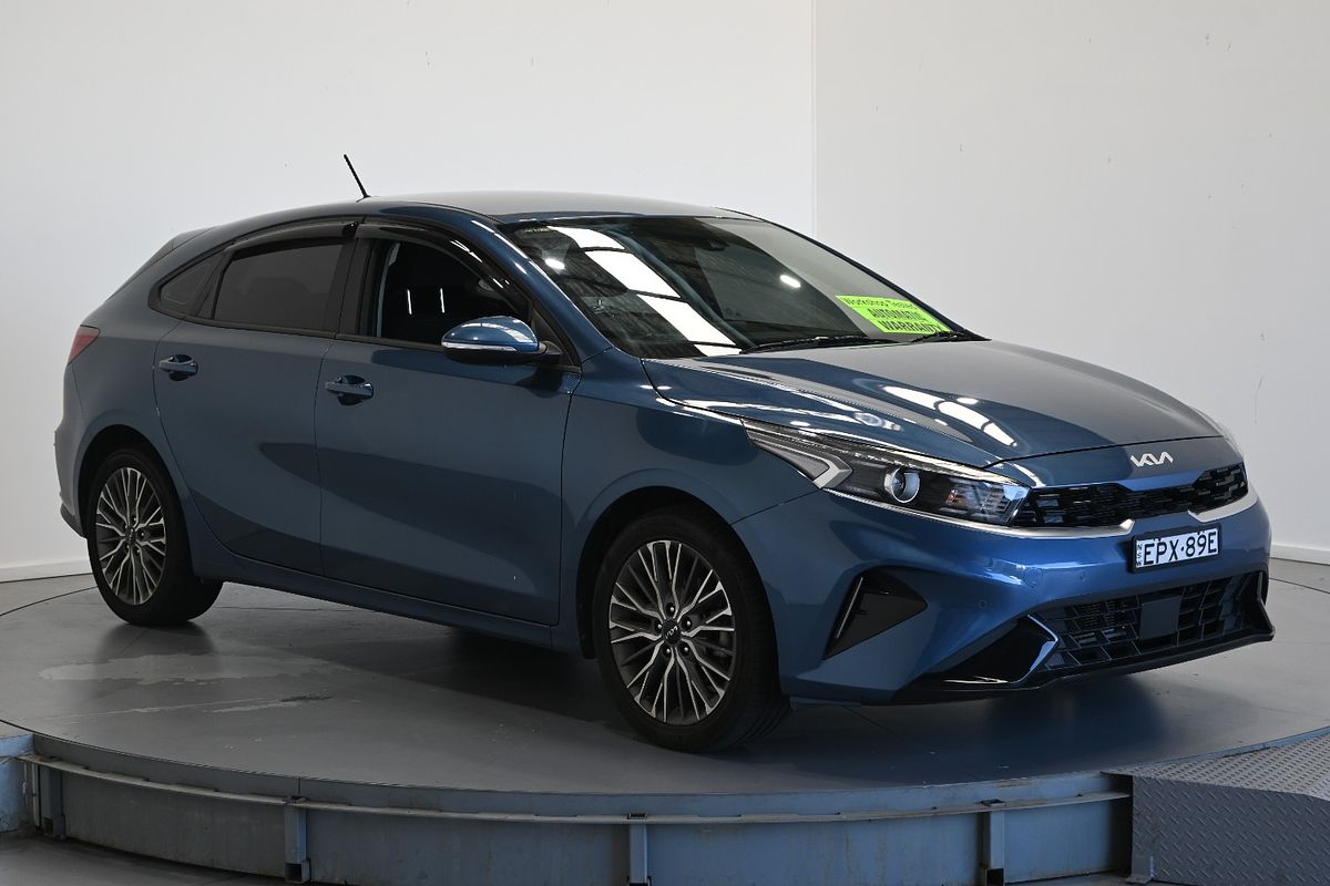 2021 Kia Cerato 2021 DJS42G61FDD195