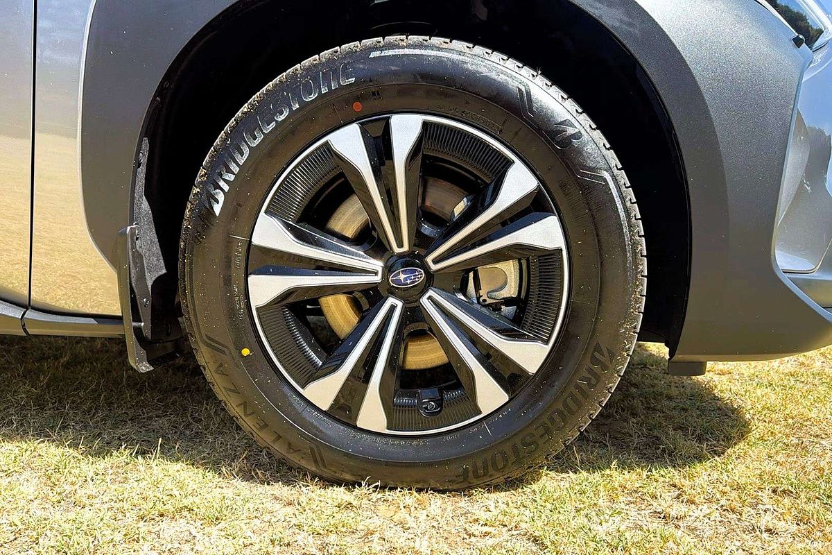 2024 Subaru Solterra AWD E1-1