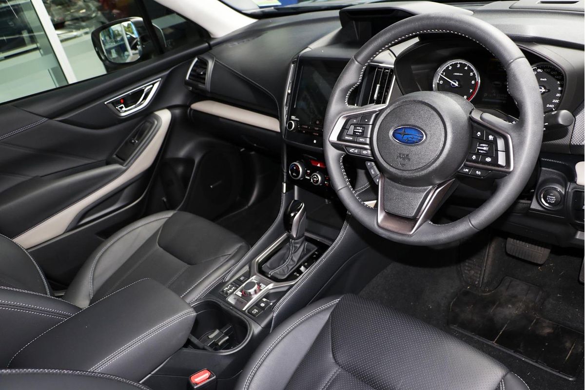 2024 Subaru Forester 2.5i-S S5