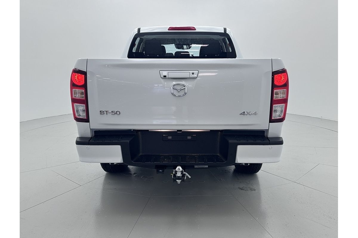 Mazda BT-50 F 6AUTO 3.0L DUAL CAB PICKUP XT 4X4
