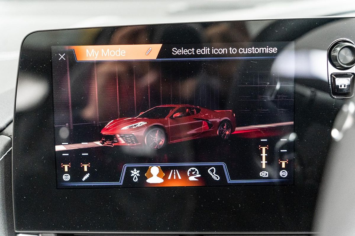 2024 Chevrolet Corvette Stingray 2LT C8