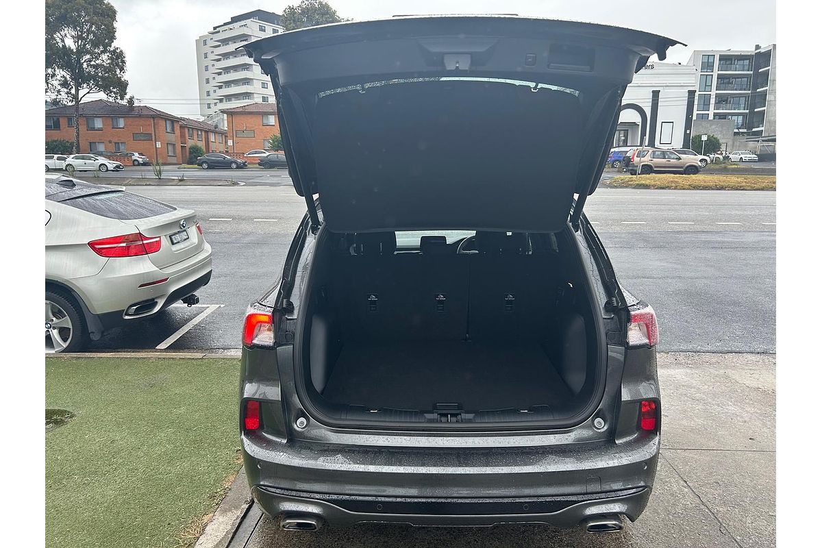 2023 Ford Escape ST-Line ZH
