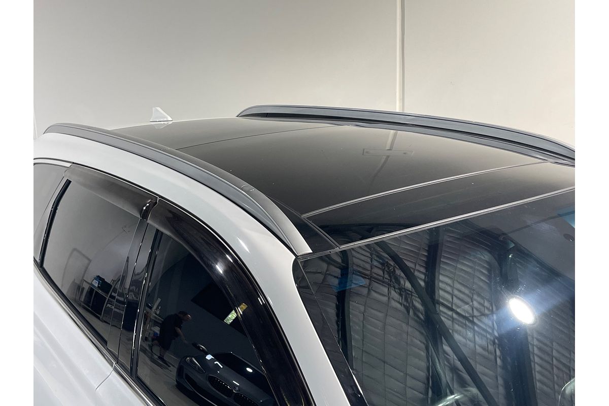2019 Hyundai Santa Fe Highlander TM.2