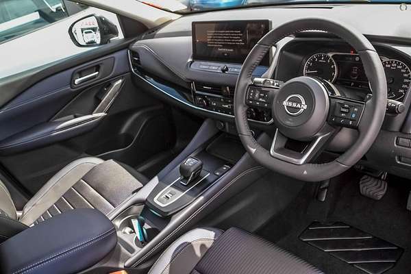 2024 Nissan QASHQAI ST-L J12