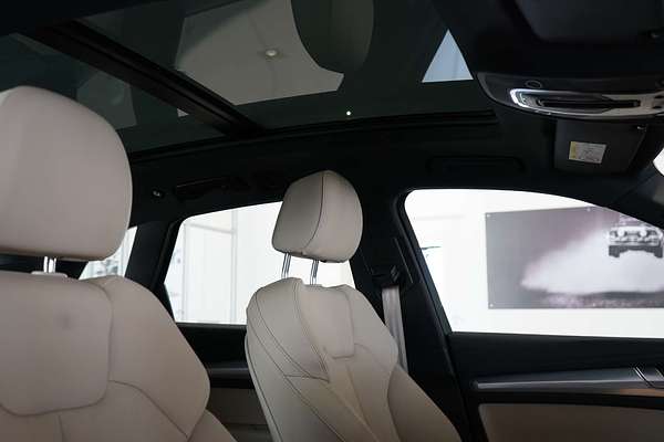 2024 Audi Q5 45 TFSI Sport FY