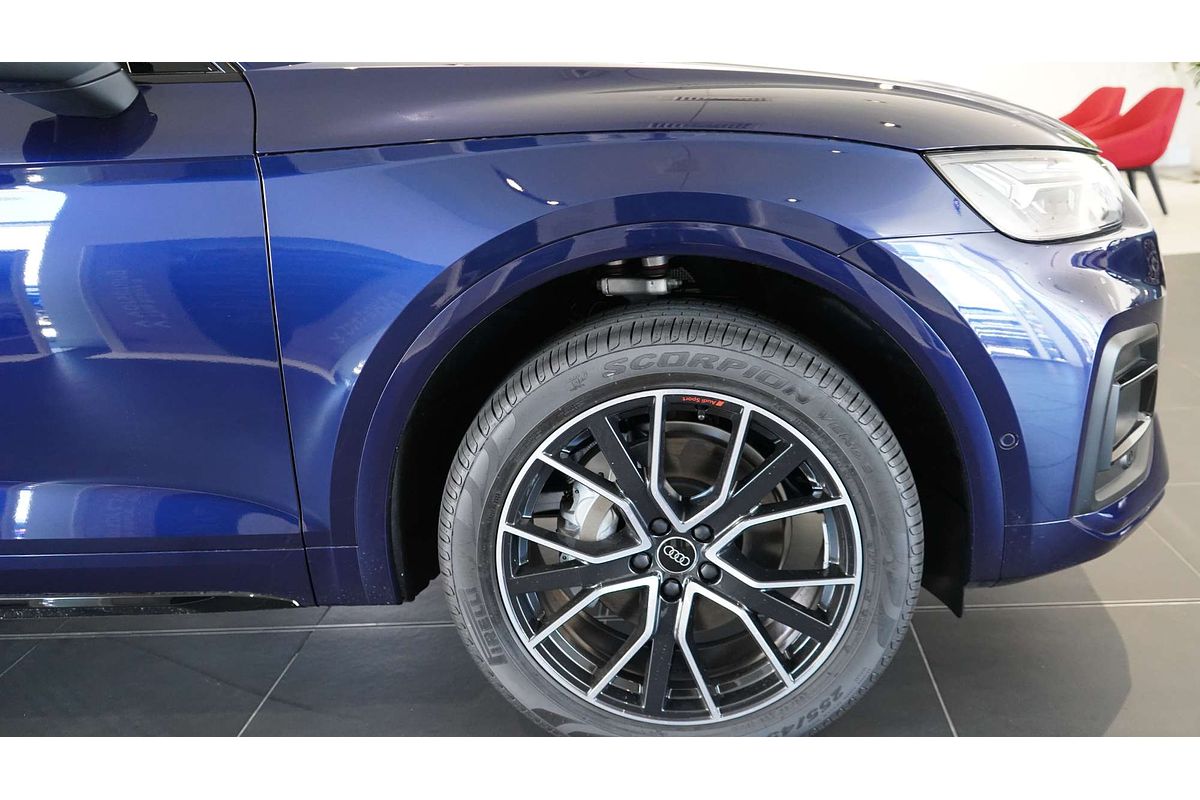 2024 Audi Q5 45 TFSI Sport FY