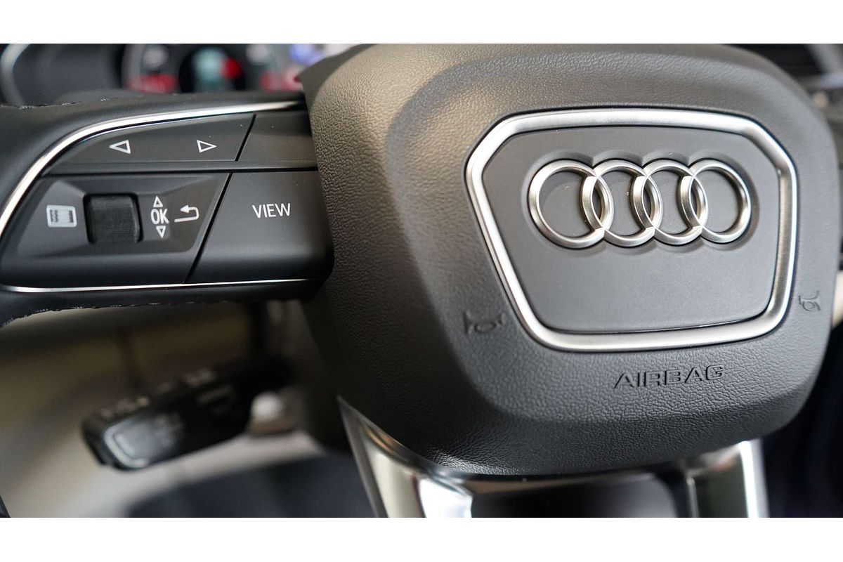 2024 Audi Q5 45 TFSI Sport FY