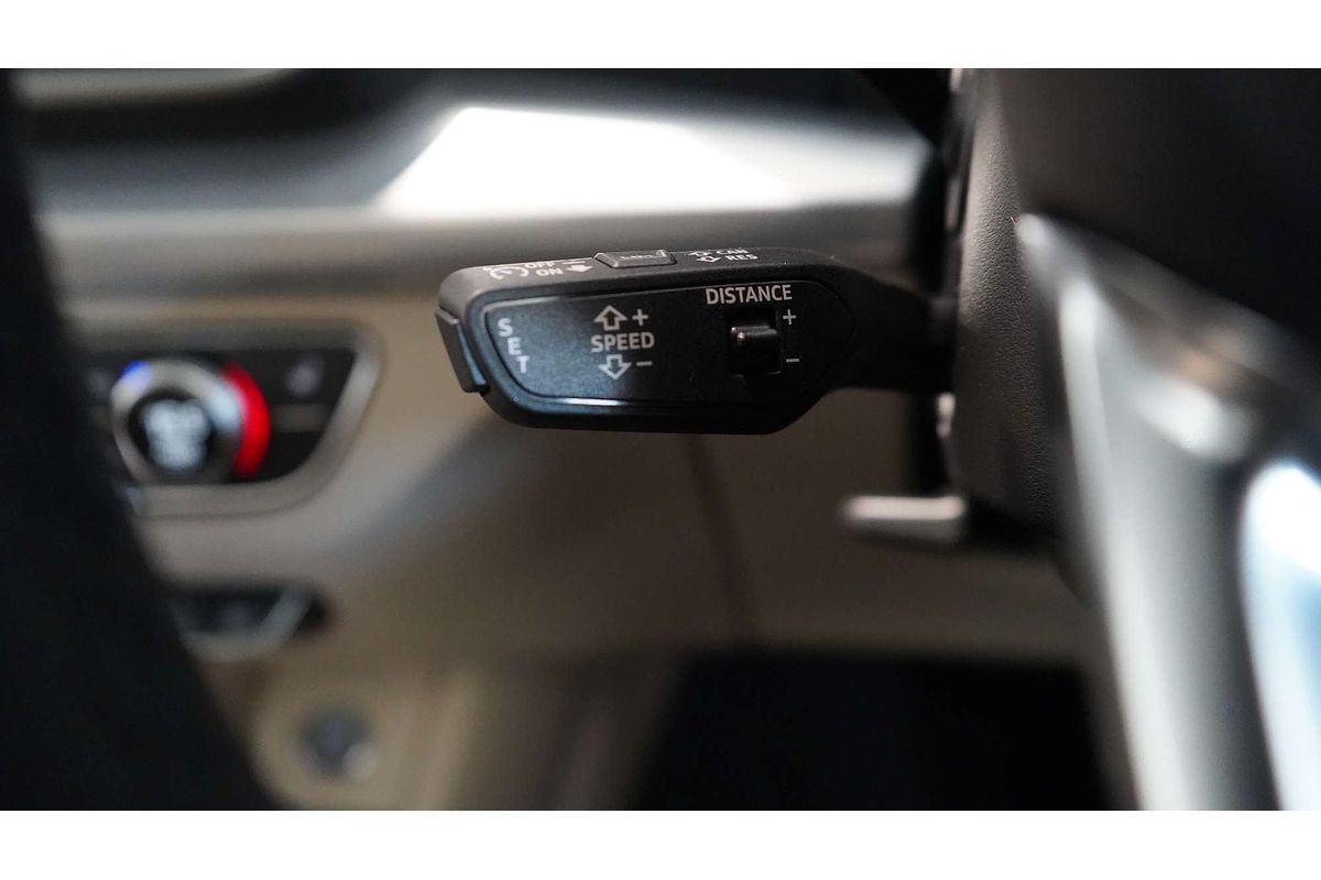 2024 Audi Q5 45 TFSI Sport FY