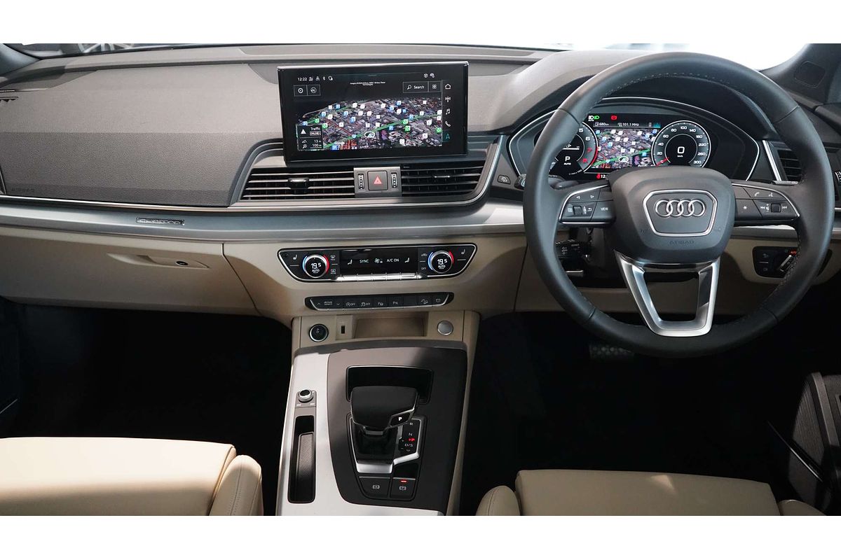 2024 Audi Q5 45 TFSI Sport FY